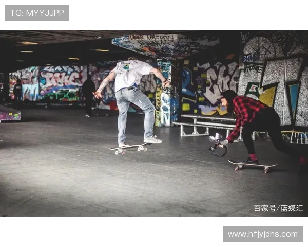 重庆飞盘队在世界滑板锦标赛中以99分稳居积分榜首位