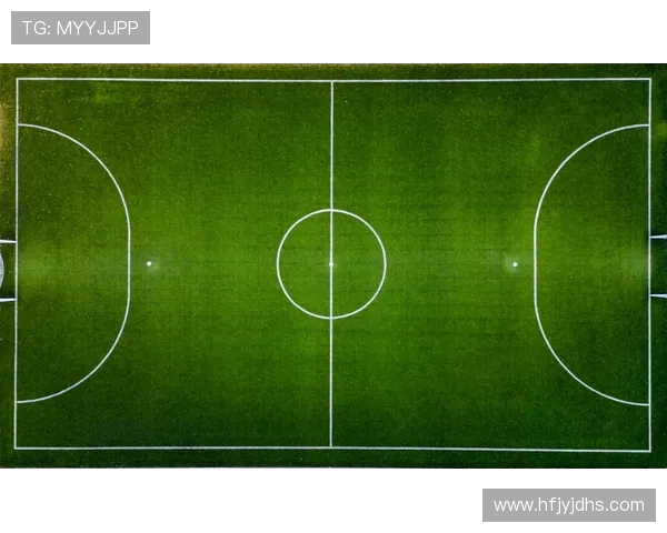 广州足球队阵地战解析：战术布局与球员配合的深度剖析