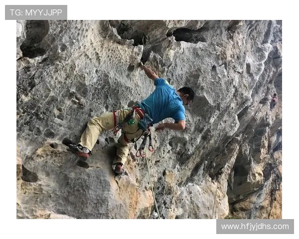 深圳攀岩队的节奏与挑战:聚焦攀岩运动的热潮与发展 深圳攀岩队的节奏与挑战:聚焦攀岩运动的热潮与发展