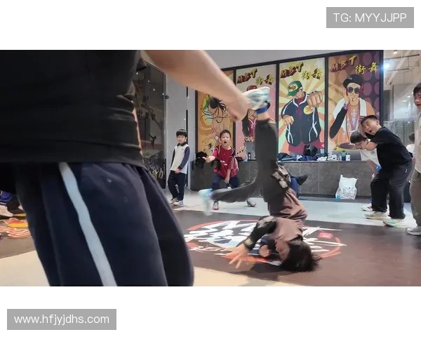 南京街舞队运营揭秘：探索街舞文化与团队管理的深度融合